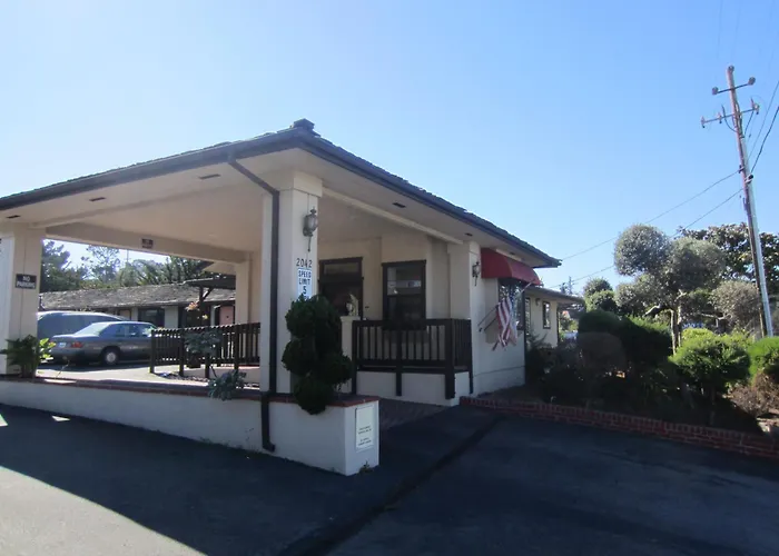 Monterey Fairgrounds Inn